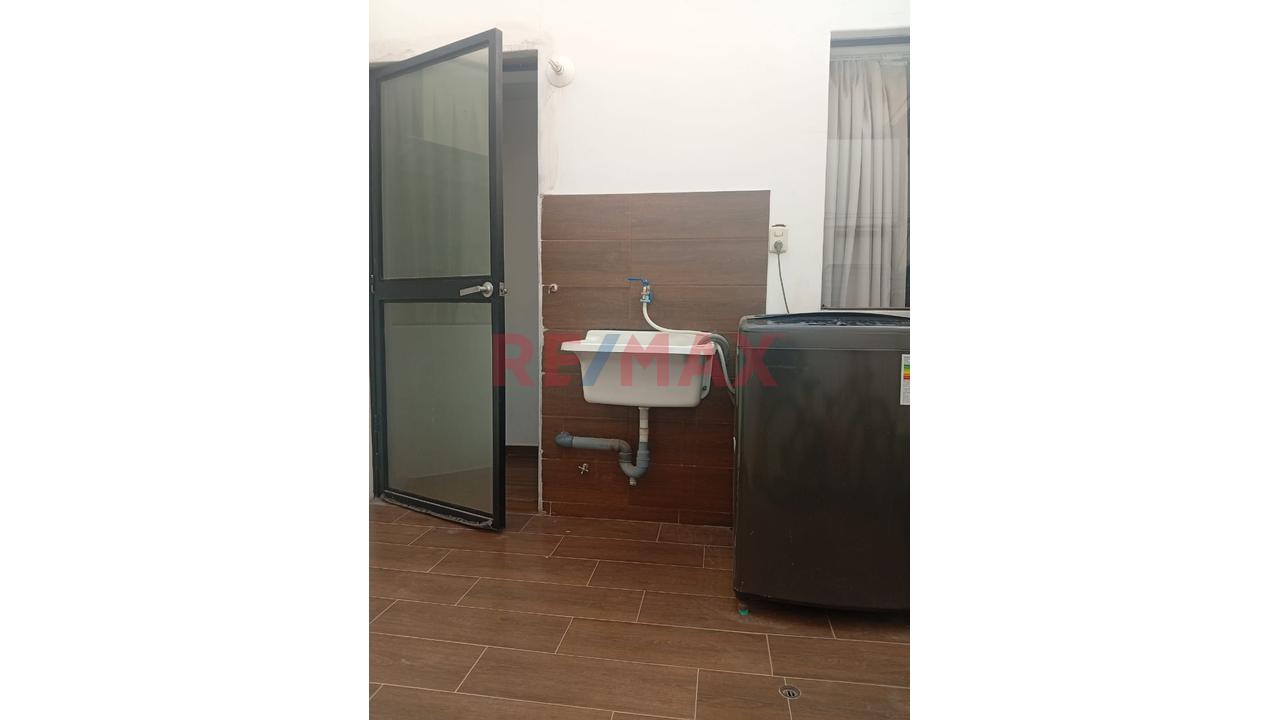 Lo Que Buscas! Vendo Departamento En 1Er Piso Con 2 Patios — foto 6