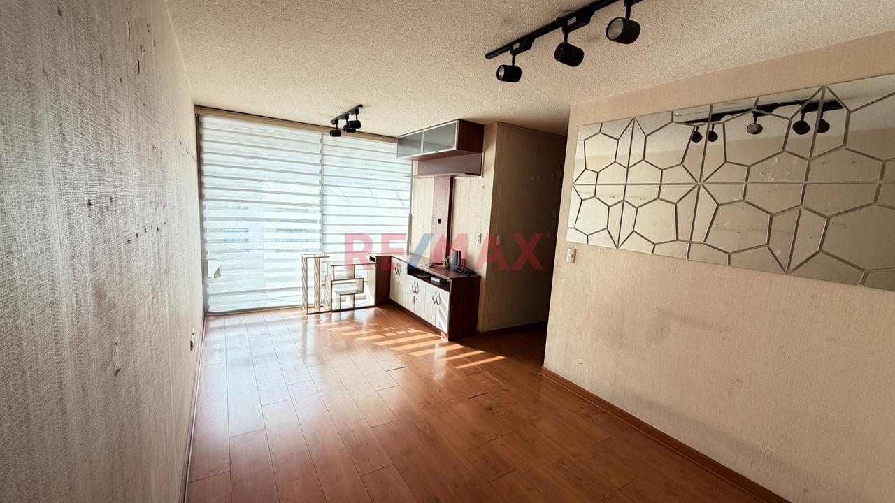 Se Vende Departamento En 4To Piso 3 Habitaciones | Ate | 195,000 Soles — foto 2