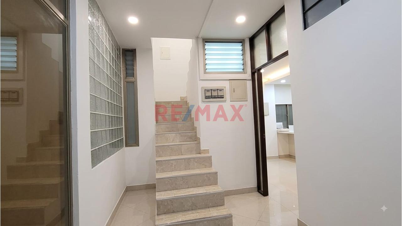 Oportunidad De Inversion : Hotel De 5 Niveles En Venta - 9