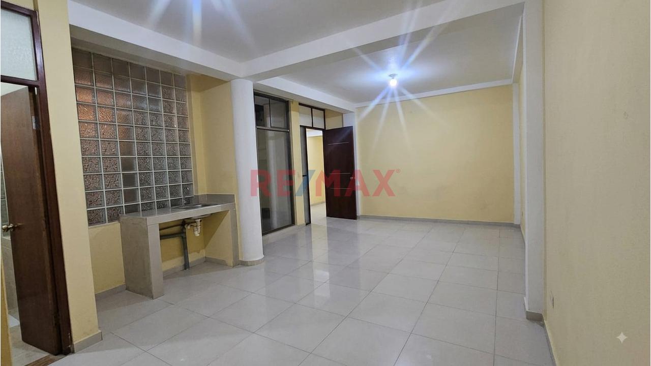 Oportunidad De Inversion : Hotel De 5 Niveles En Venta - 4