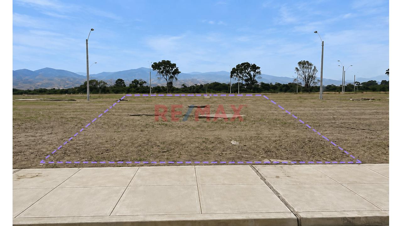 Terreno De Playa En Venta De 126 M² Cerca Al Boulevard De Asia - 3