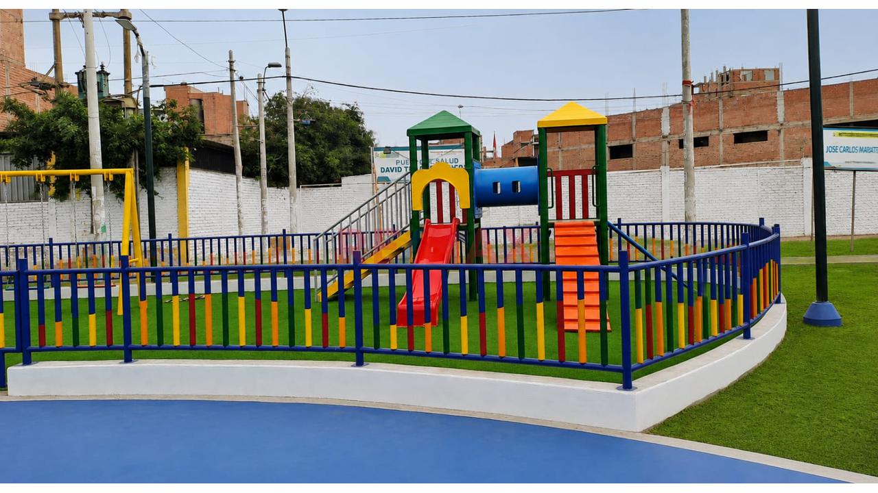 Se Vende Terreno 140M2 Doble Frente  A Calle Y Parque En Urb. Sta.Rosa S.M.P. — foto 4