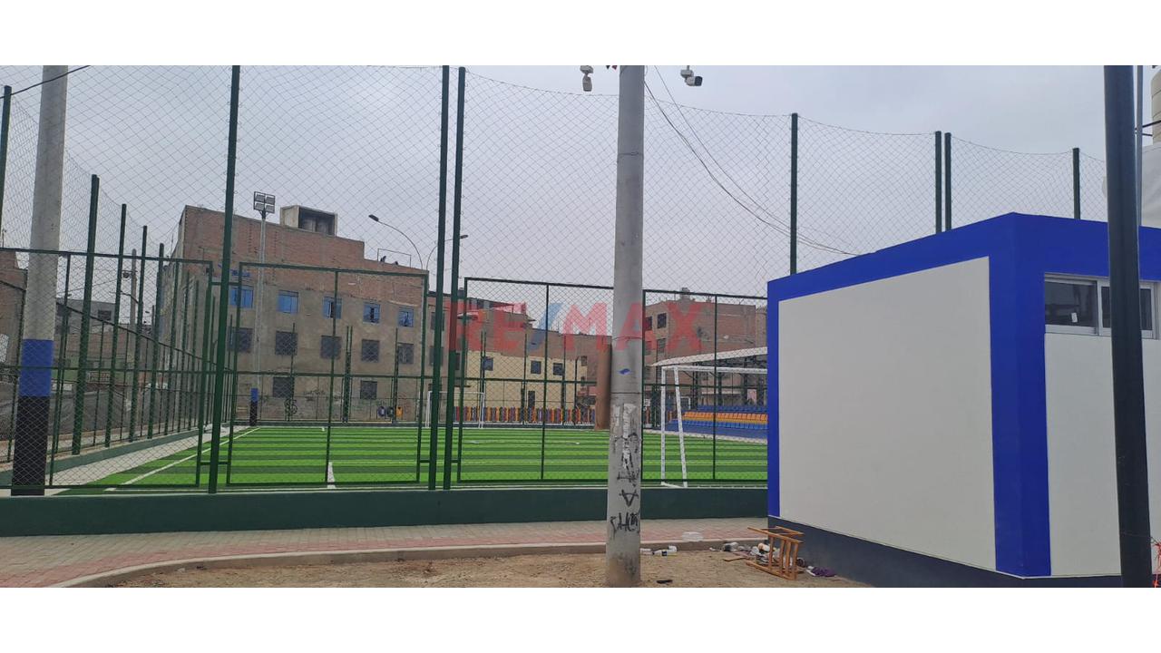 Se Vende Terreno 140M2 Doble Frente  A Calle Y Parque En Urb. Sta.Rosa S.M.P. — foto 5