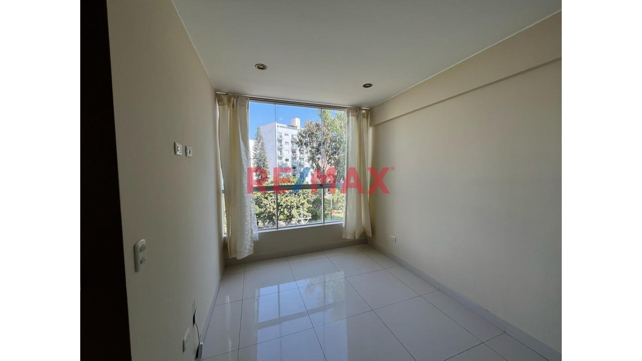 Departamento Acogedor En Excelente Ubicación En Surquillo