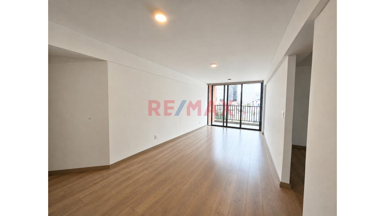 Venta Dpto. 97 M² – Límite San Isidro | 3 Dormitorios + 2 Balcones + Cochera — foto 3