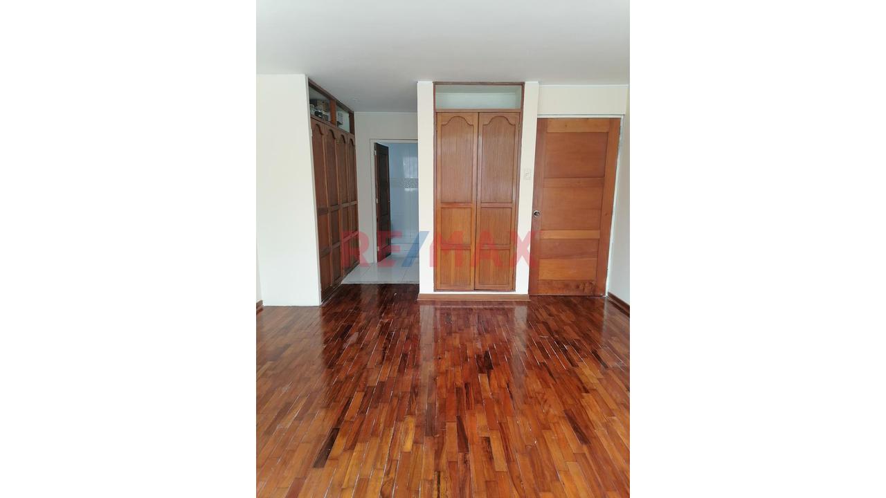 🏡Vive En Uno Y Genera Ingresos Con El Otro💰 | Exclusiva Propiedad En La Molina - 15