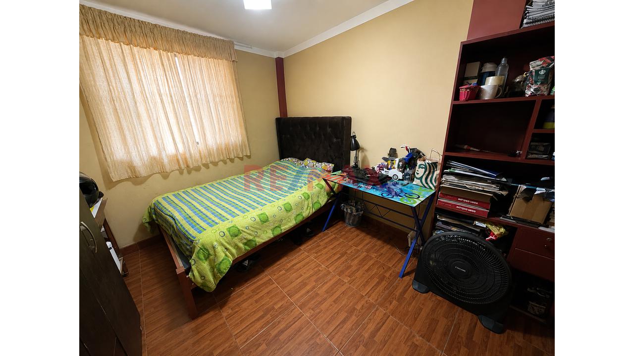 Venta De Casa Comercial Frente Mercado La Hermelinda — foto 6