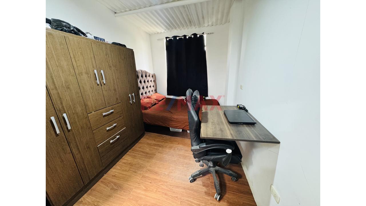Venta De Casa Comercial Frente Mercado La Hermelinda — foto 8