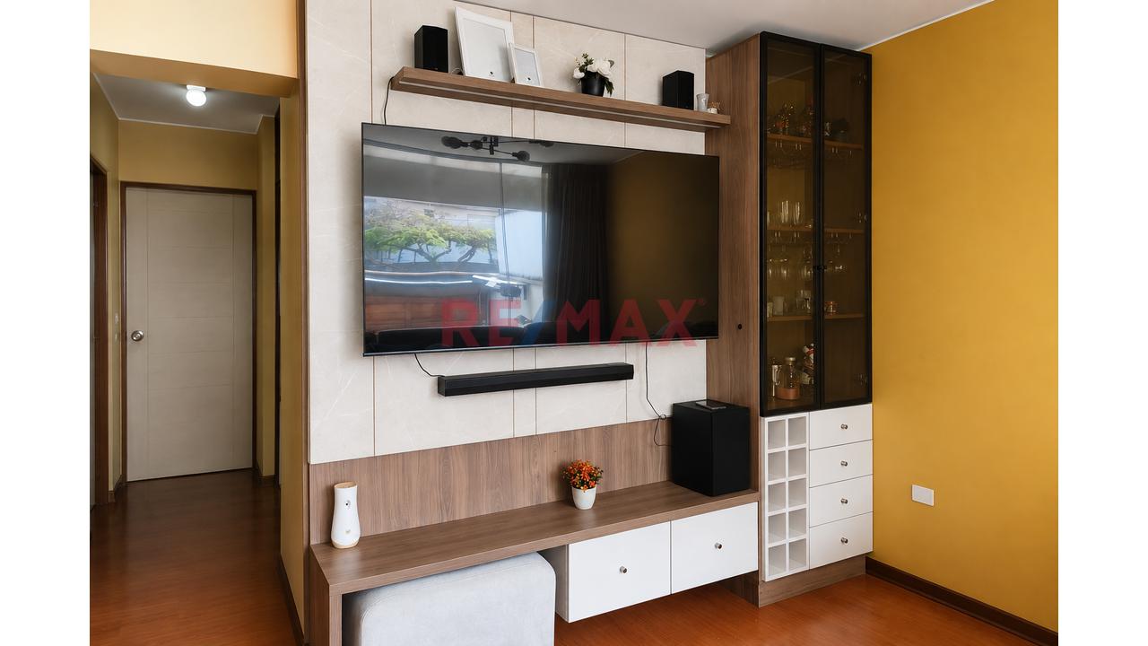 ✨ Alquiler Hermoso Departamento Remodelado En Primer Piso – Urb. Higuereta, Surco — foto 13