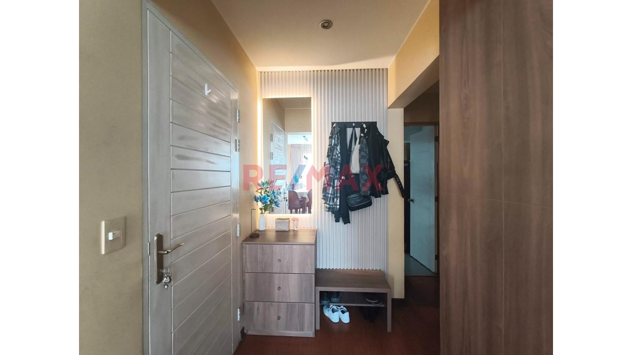 ✨ Alquiler Hermoso Departamento Remodelado En Primer Piso – Urb. Higuereta, Surco — foto 3