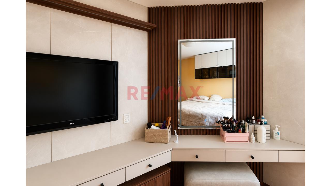 ✨ Alquiler Hermoso Departamento Remodelado En Primer Piso – Urb. Higuereta, Surco — foto 8