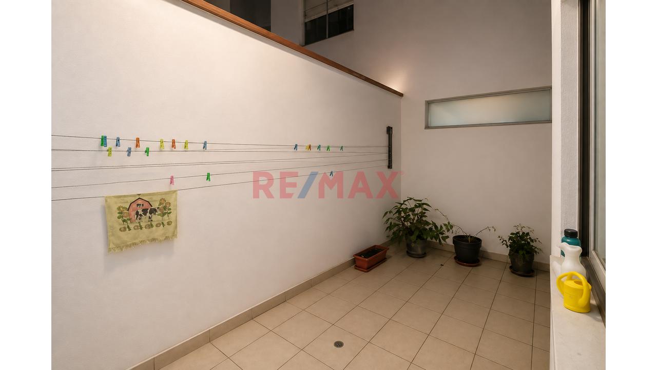 ✨ Alquiler Hermoso Departamento Remodelado En Primer Piso – Urb. Higuereta, Surco — foto 6