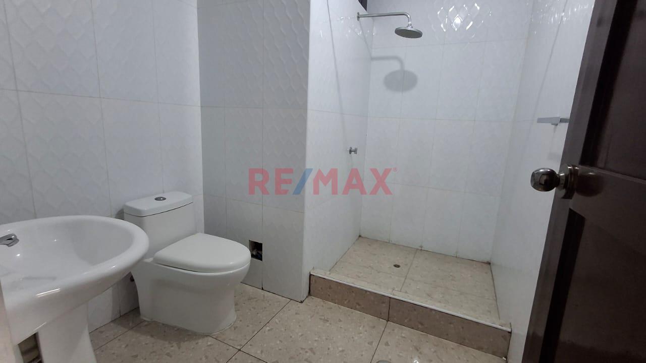 Alquiler Departamento Piso 3 Centro De Lambayeque - 7