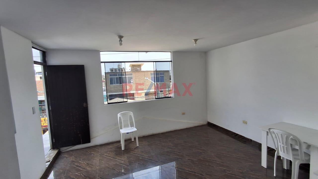 Alquiler Departamento Piso 3 Centro De Lambayeque - 3