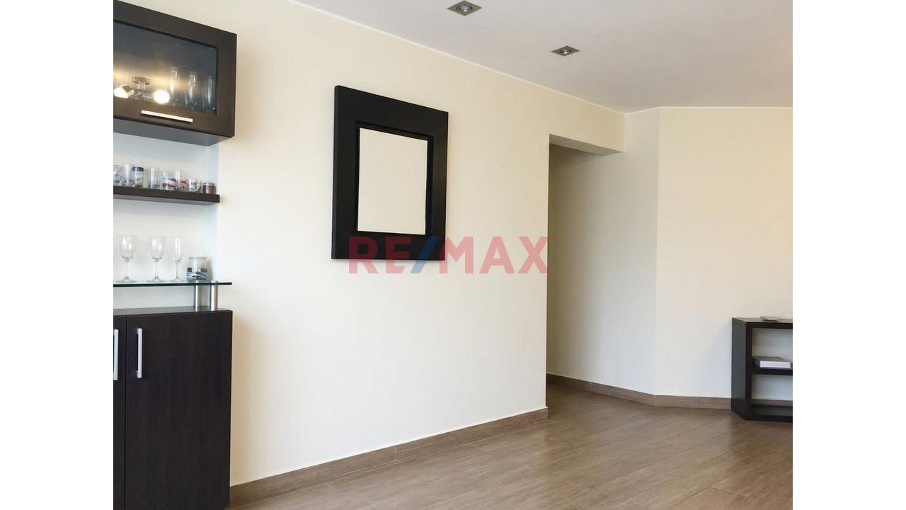 Venta Departamento Avenida San Borja Sur Piso 6 — foto 3