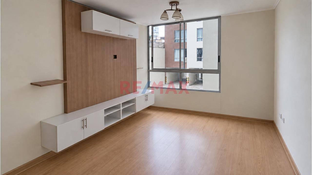 Departamento En Venta  En Jesus María 3 Dormitorios + Estacionamiento. — foto 15
