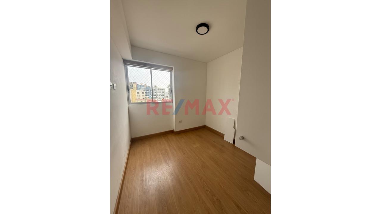 Vendo Duplex Exclusivo En Magdalena Con Cochera Y Depósito — foto 12
