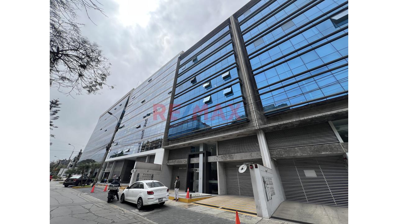 Alquiler Oficina Chacarilla - Surco - Implementada Y Amoblada