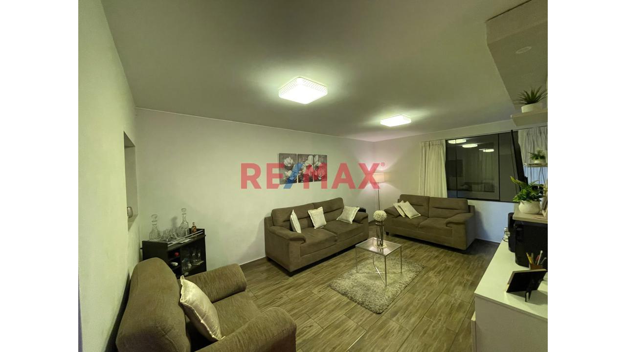 Departamento Flat Remodelado De 120 M² En Calle Alcalá – Mayorazgo, Ate