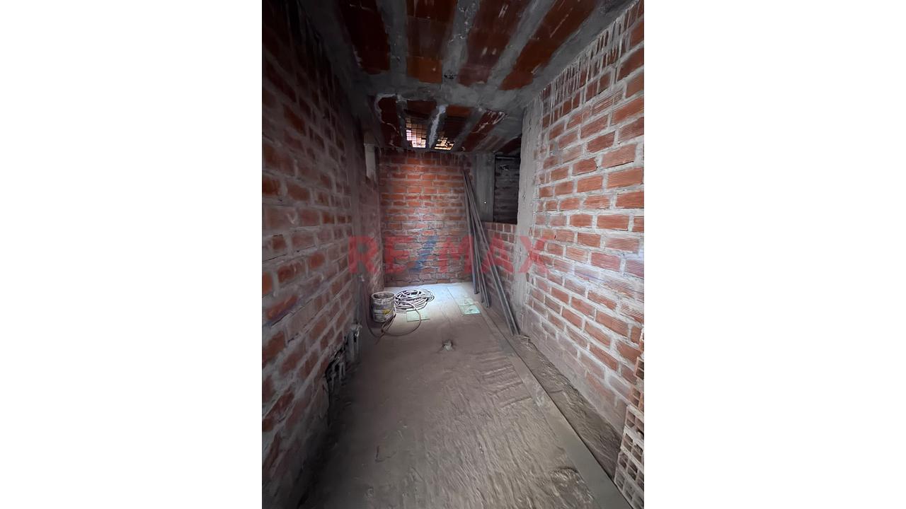 ¡Se Vende Amplio Inmueble Con Salón De Eventos, Cochera Y Gran Potencial En Miraflores! - 10