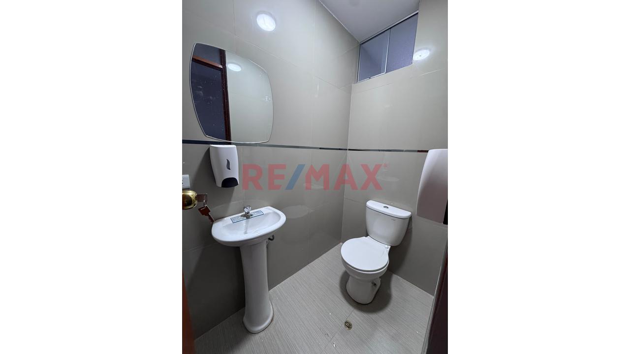 ¡Se Vende Amplio Inmueble Con Salón De Eventos, Cochera Y Gran Potencial En Miraflores! - 11