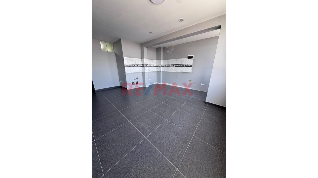 ¡Se Vende Amplio Inmueble Con Salón De Eventos, Cochera Y Gran Potencial En Miraflores! - 5