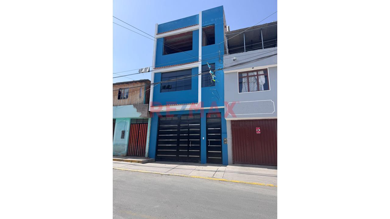 ¡Se Vende Amplio Inmueble Con Salón De Eventos, Cochera Y Gran Potencial En Miraflores! - 1