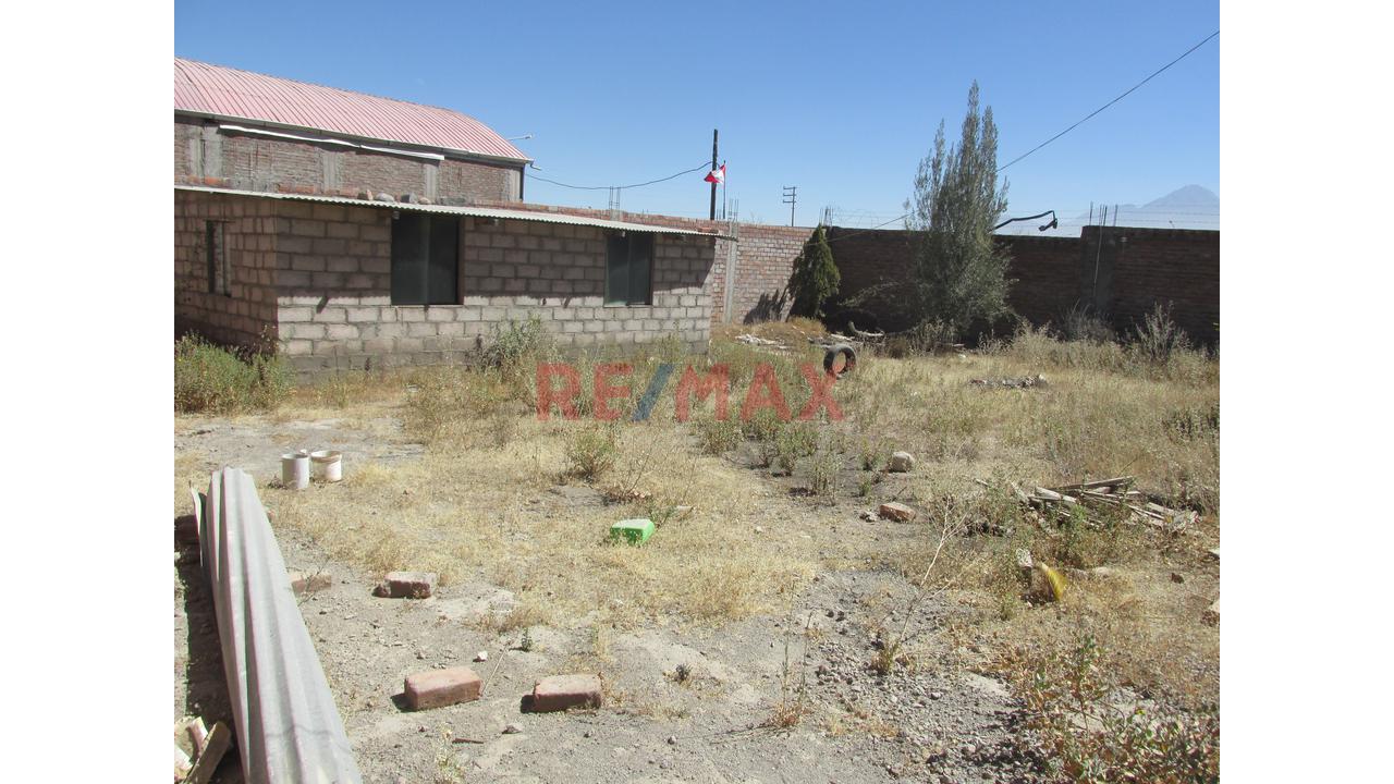 Venta De Amplio Terreno Urbano En Mollebaya Bien Ubicado Y Cercado Listo Para Vivir - 3