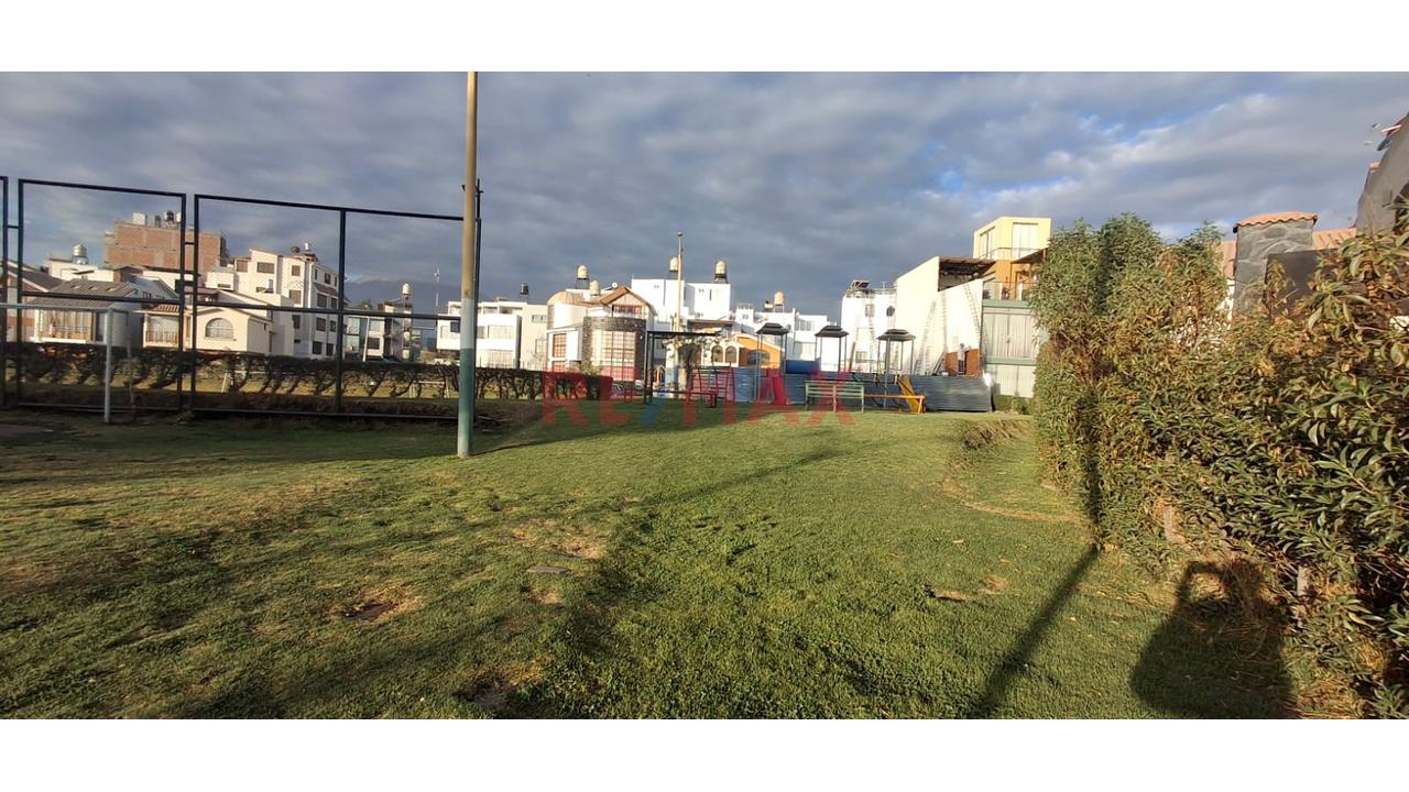 Tu Casa Soñada Empieza Con Una Ubicación Privillegiada: Frente A Parque En Casa Lago San José - 3