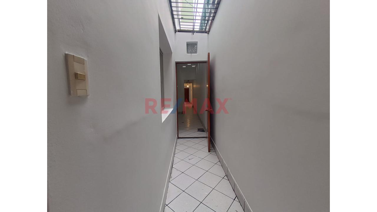 Alquilo Estratégico Primer Piso En Miraflores: Sede Corporativa De Fácil Acceso - 18