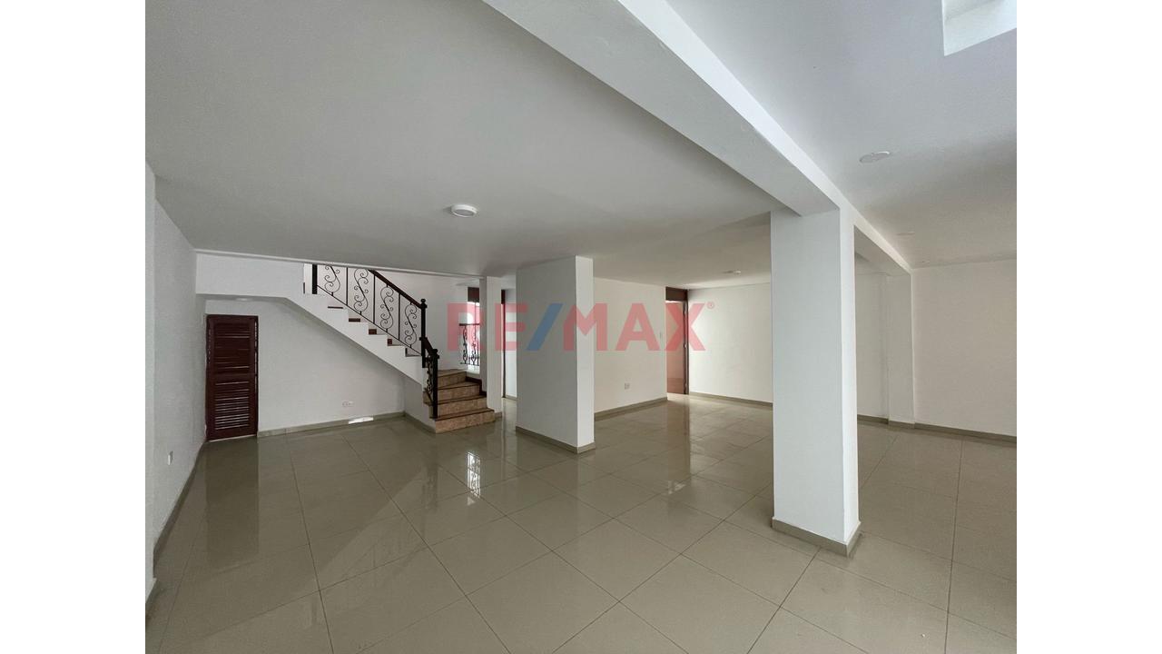 🏢 Oficina Tipo Casa En Santa Raquel | 230 M² Para Impulsar Tu Empresa - 4