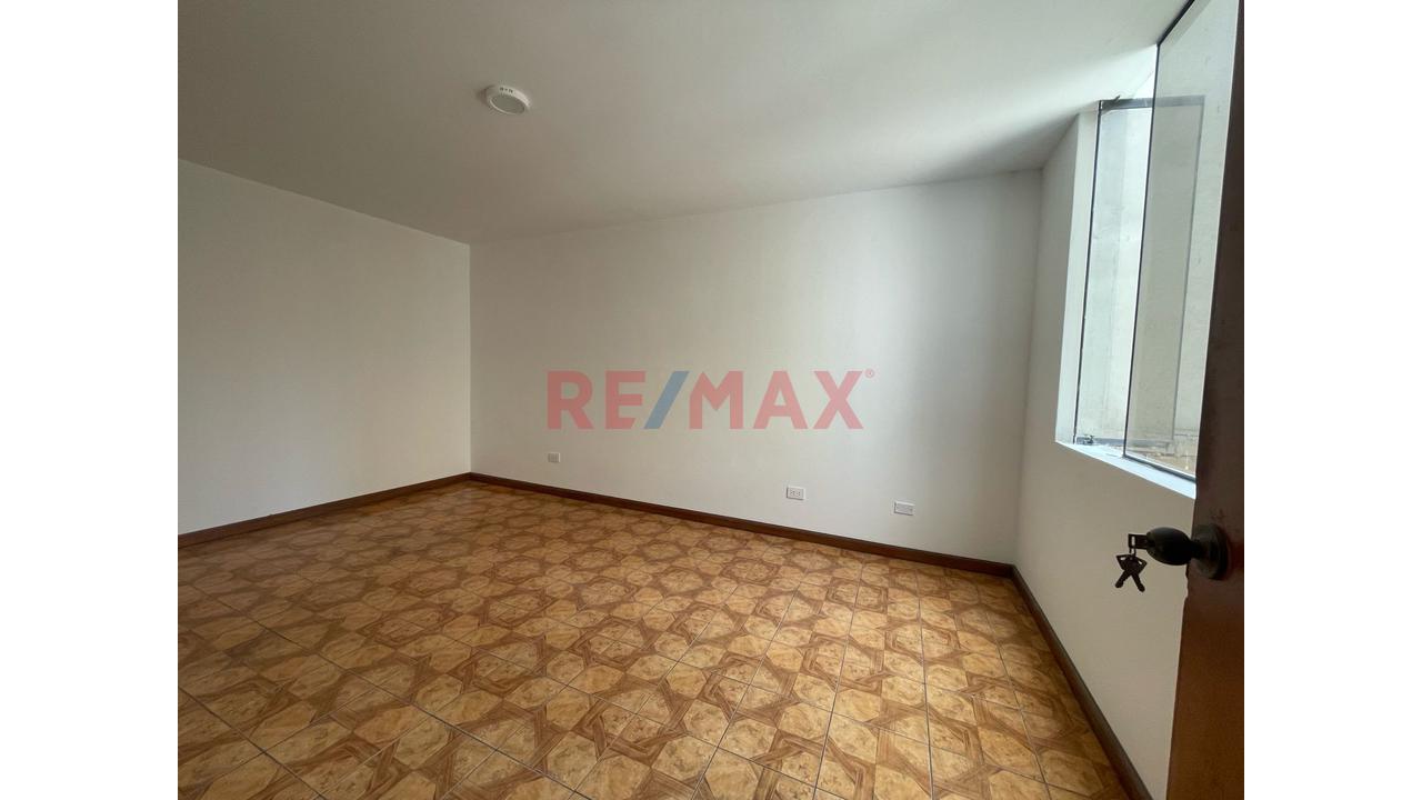 🏢 Oficina Tipo Casa En Santa Raquel | 230 M² Para Impulsar Tu Empresa - 10
