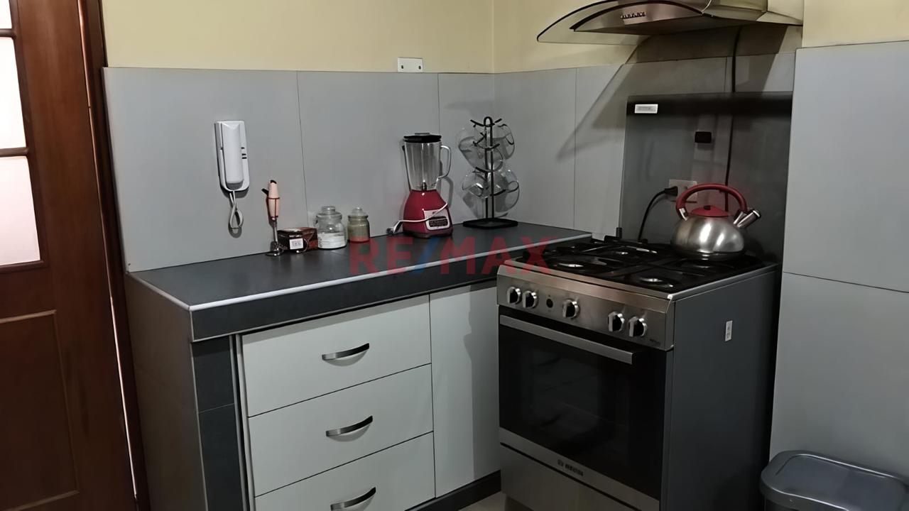 Se Aqluila Hermoso Departamento Amoblado - 5