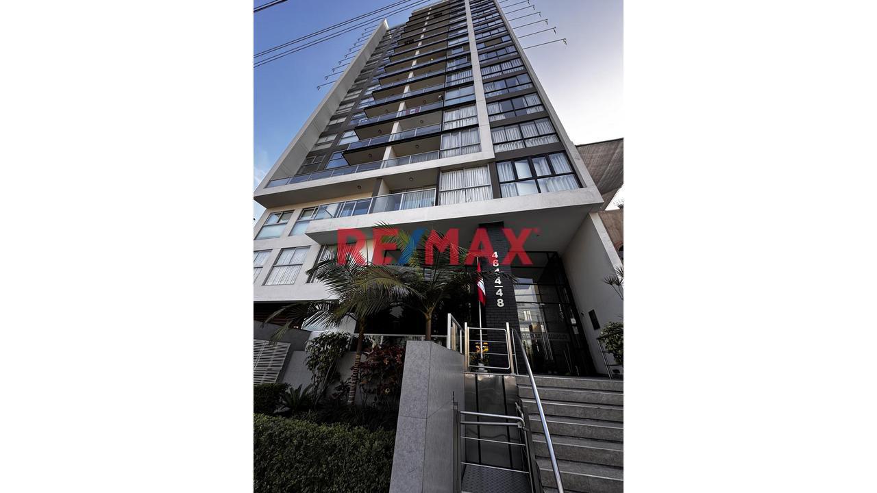 Alquiler De Departamento En Miraflores – Excelente Ubicación