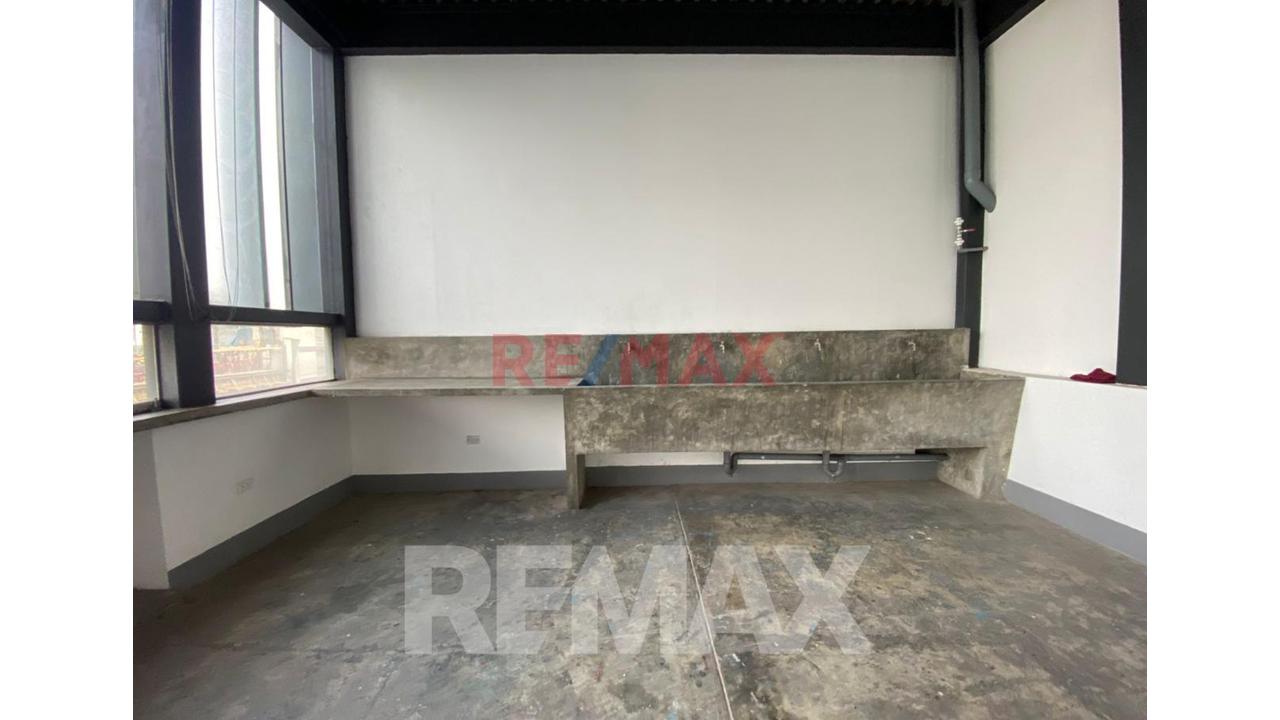 Venta De Local Comercial En Miraflores — foto 4