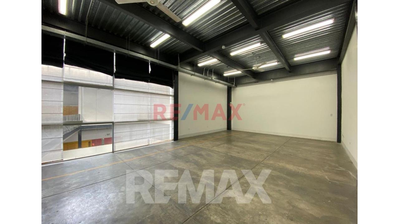 Venta De Local Comercial En Miraflores — foto 14