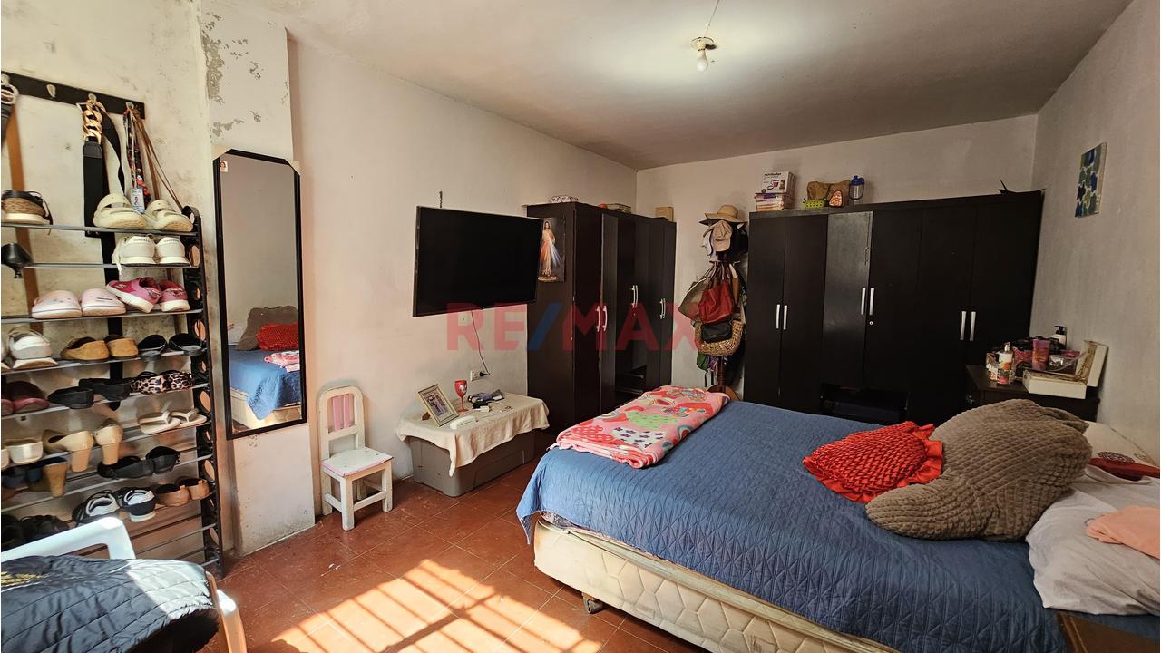 Se Vende Casa Como Terreno En Urb. Santa Isabel (2 Pisos) - 7