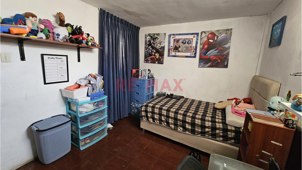 Se Vende Casa Como Terreno En Urb. Santa Isabel (2 Pisos) - 8