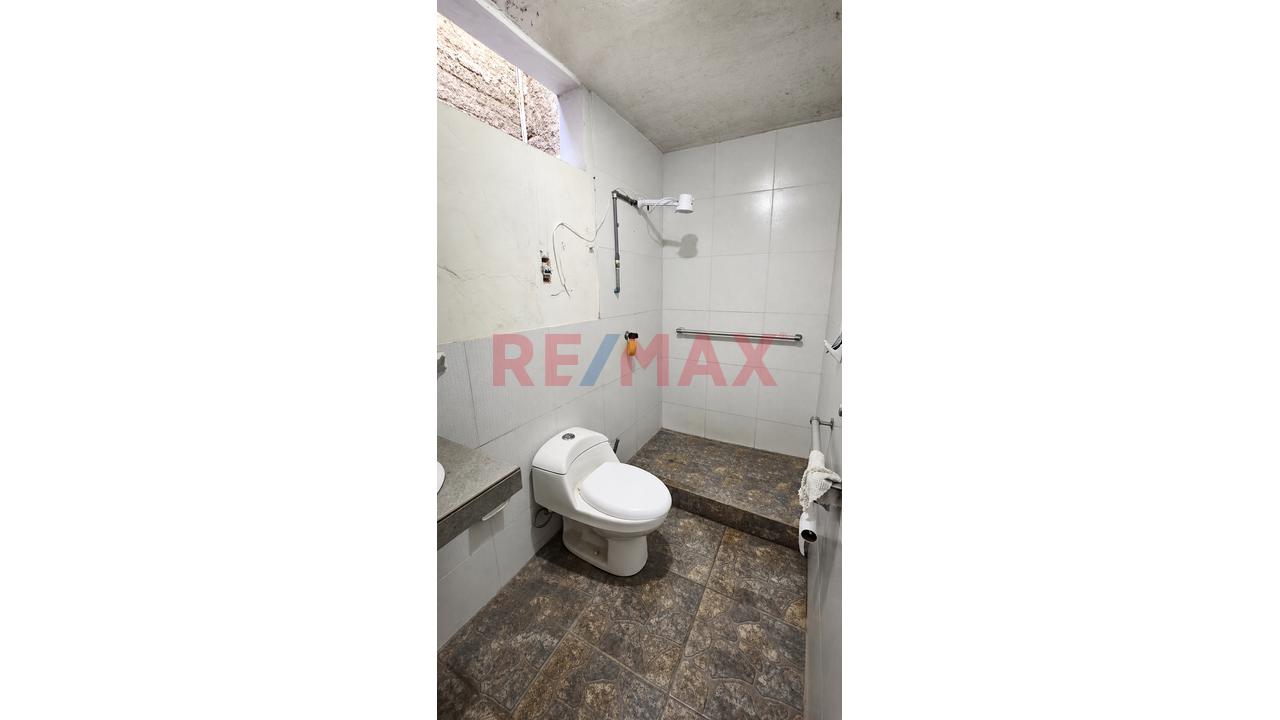 Se Vende Casa Como Terreno En Urb. Santa Isabel (2 Pisos) - 6