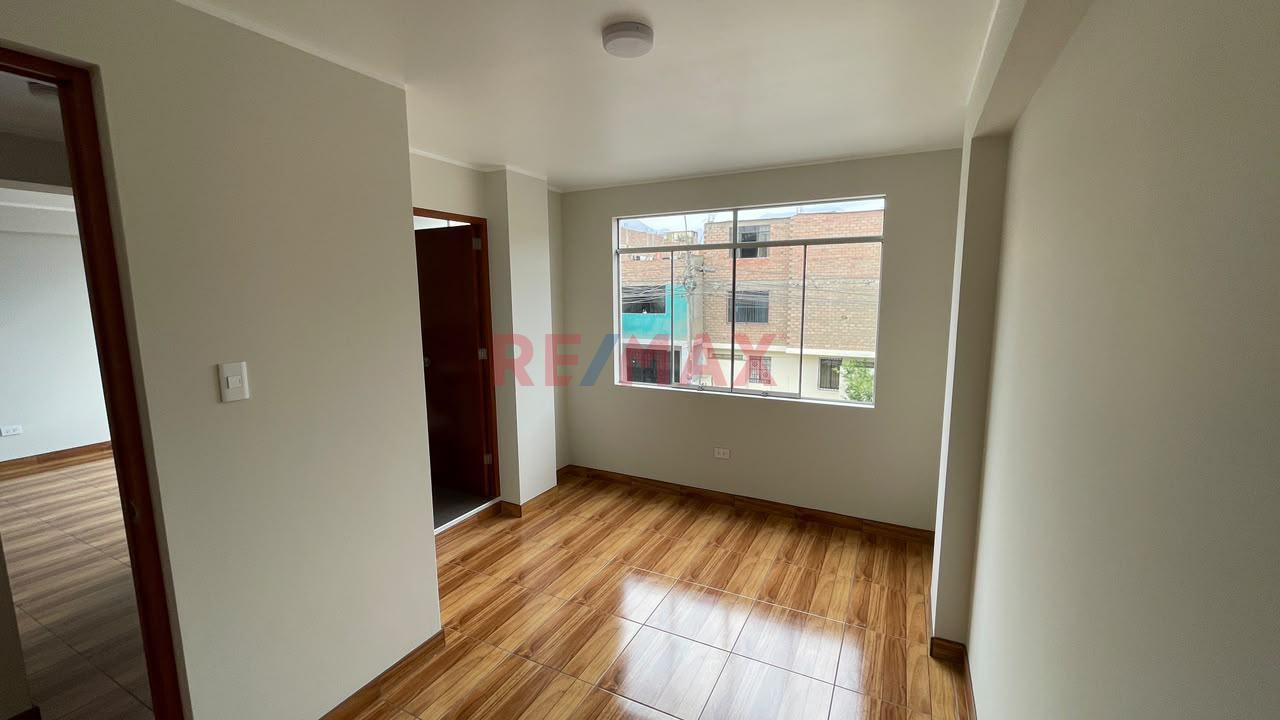 🏡 Venta: Departamento En Santa Luzmila, Comas. — foto 6