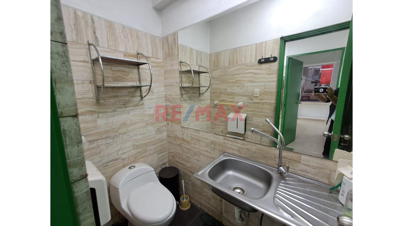 🏥 Se Alquila Oficina/Consultorio Todo Tipo De Especialidad Zona Comercial - 11