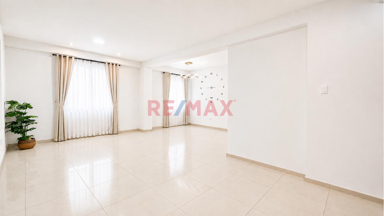 Departamento En Venta En Primer Piso + Cochera | Viñedos De Comas — foto 7
