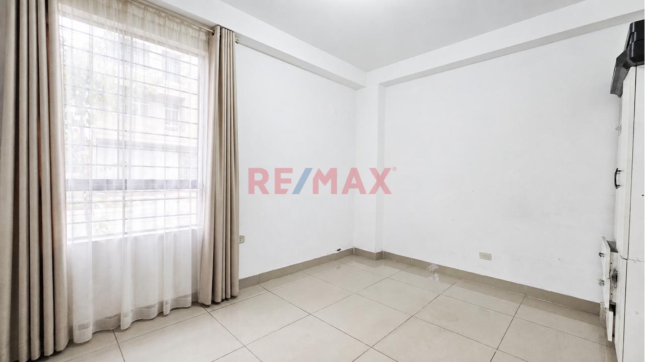 Departamento En Venta En Primer Piso + Cochera | Viñedos De Comas — foto 12