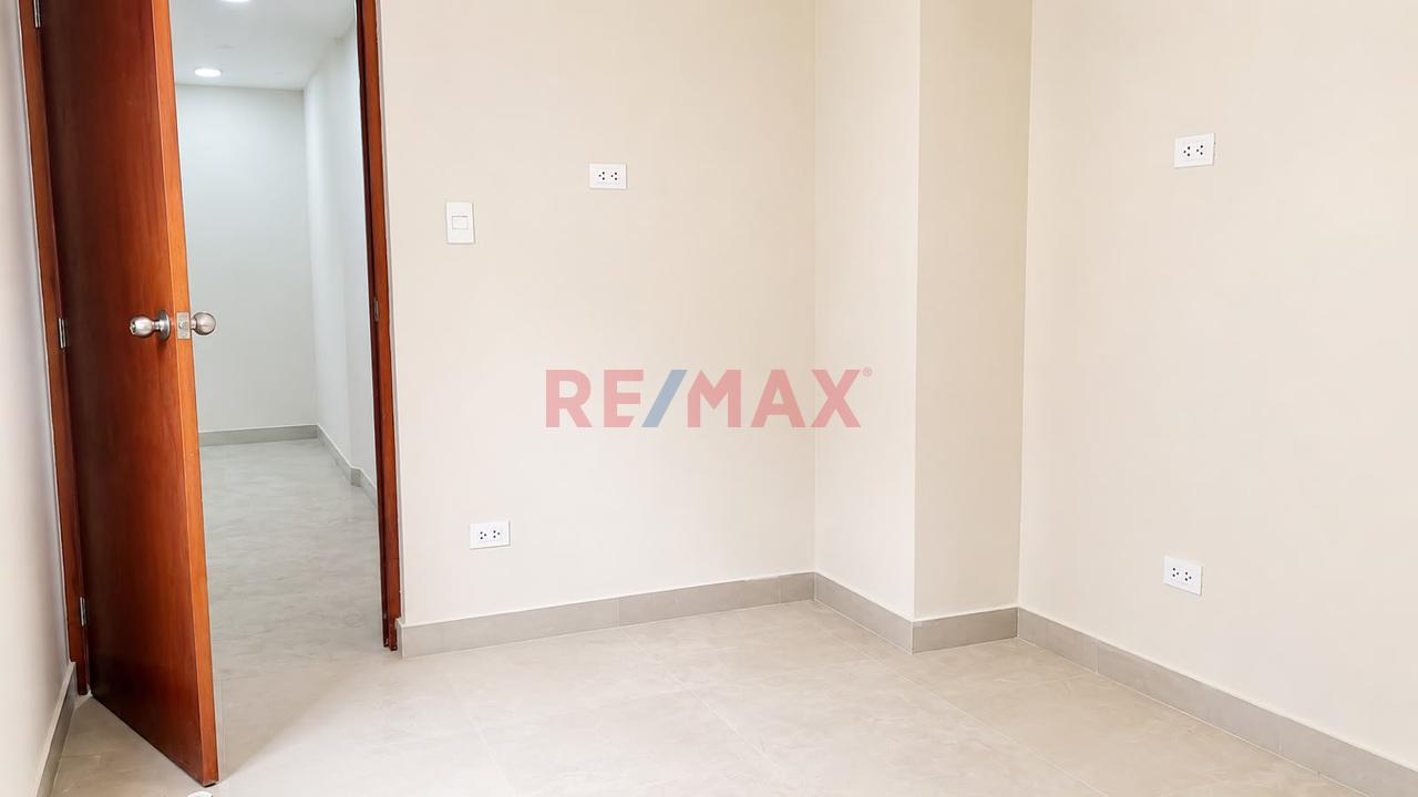 Alquiler De Departamento De Estreno – Excelente Ubicación -En El Distrito De Ate - 4