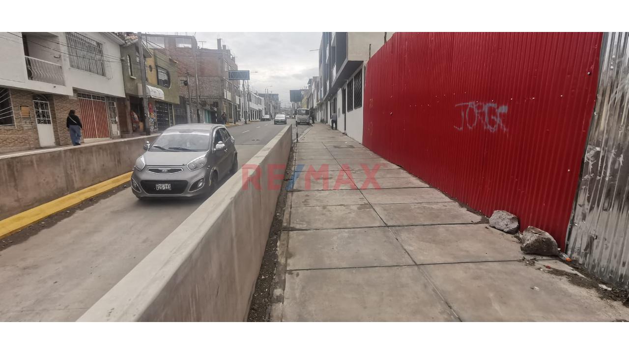 Terreno Cercado En Venta - 10