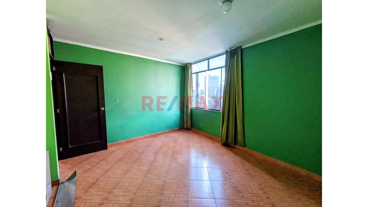 Amplio Dúplex De 148 M² Con Aires Frente Al Mercado Unicachi – Comas - 9