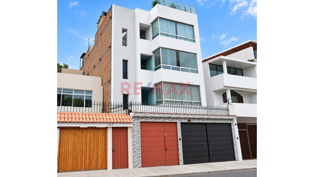 🏡 Departamento En Venta | 86 M² + 3 Dormitorios + Ambiente Adicional + Estacionamiento