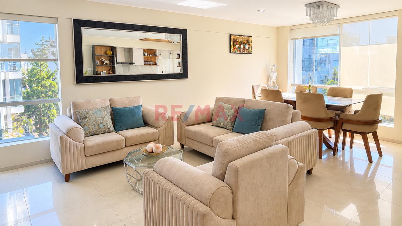 Amplio Departamento En Venta En Vallecito – Calle Lima