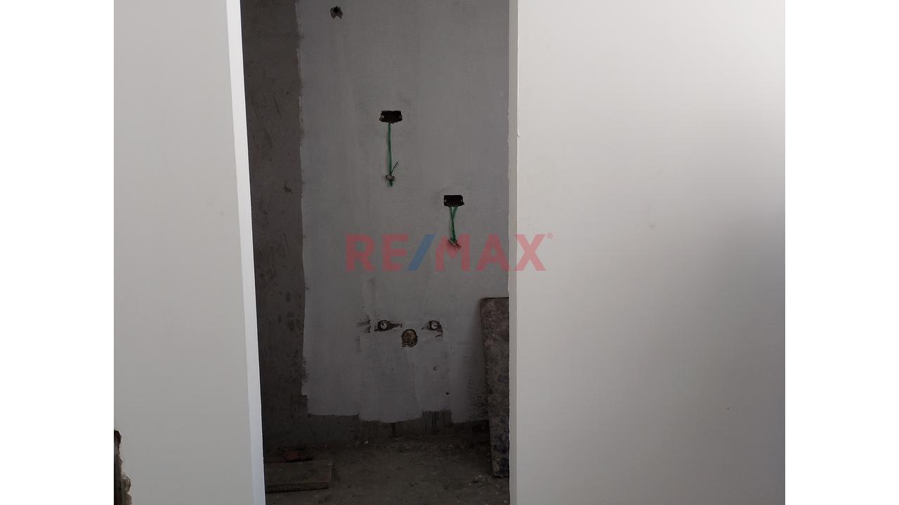 Vendo Duplex De Estreno Frente A Parque En Surco — foto 2