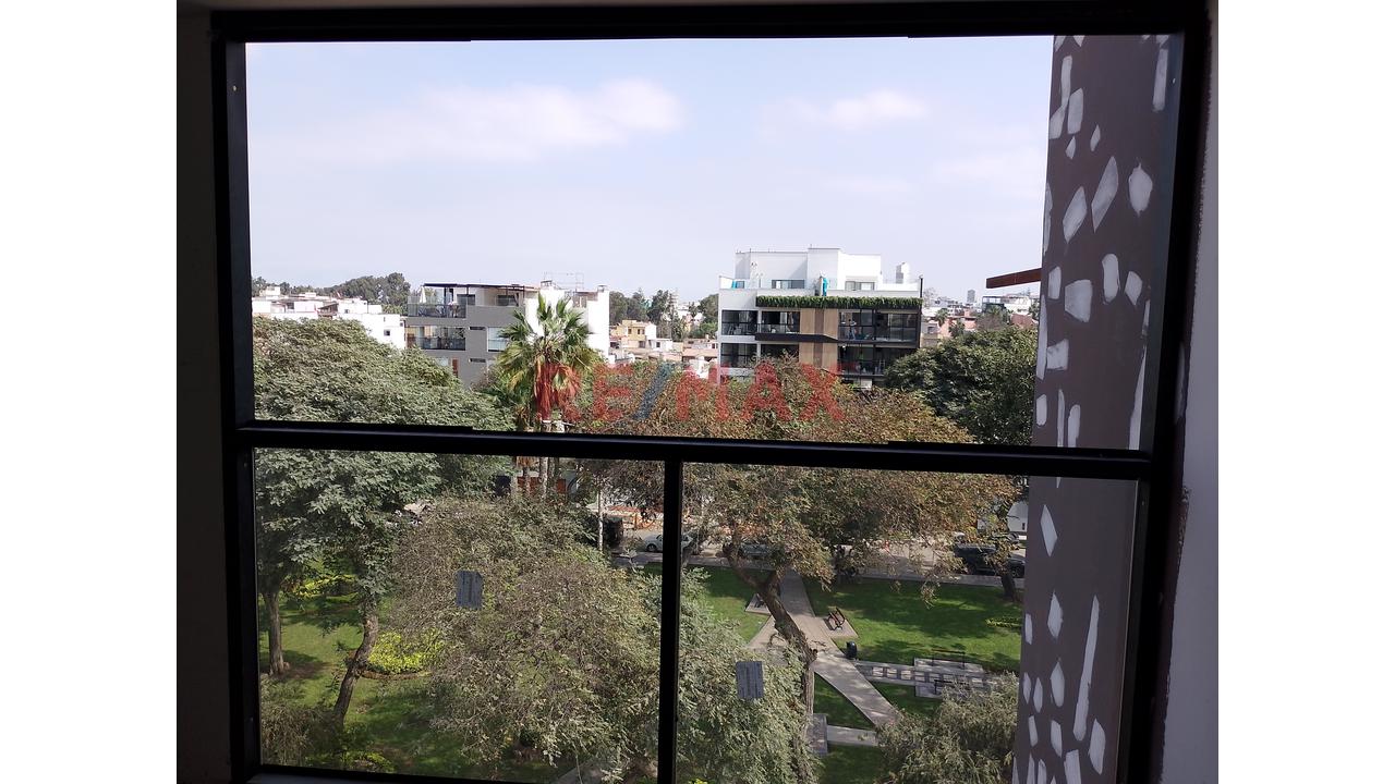 Vendo Duplex De Estreno Frente A Parque En Surco